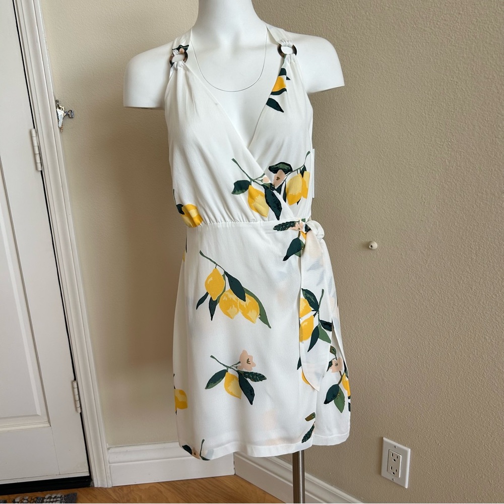Rails NWT Trista Mini Dress Small NWT Lemon Grove Wrap Mini White Yellow Lemons - Picture 4 of 9